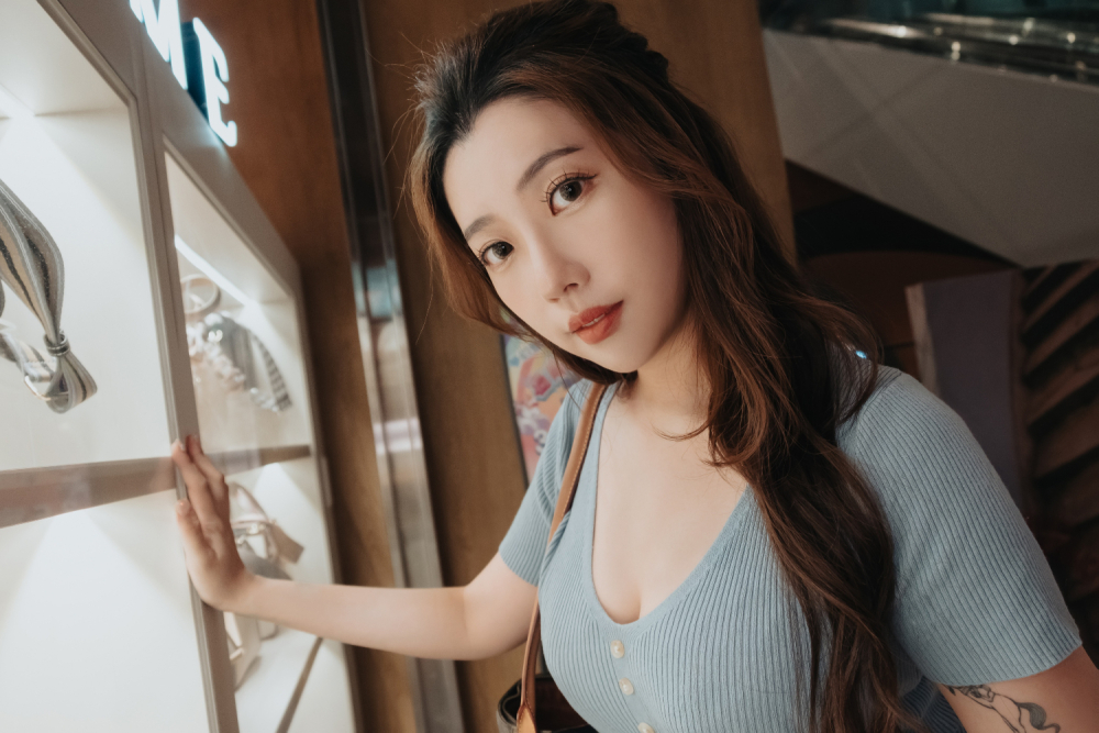 CUS-2573 Angel Movie F Big breast doctor crazy pumping big breasts shaking explosion